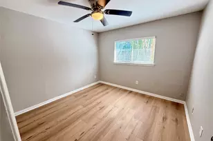 15311 Oak Terrace Dr, Houston, TX 77082 - Photo 21