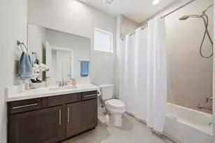 1902 Hollister Spruce Ln, Houston, TX 77080 - Photo 5