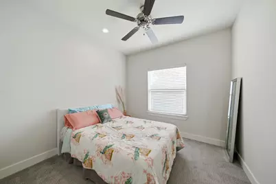 1902 Hollister Spruce Lane, Houston, TX 77080 - Photo 3