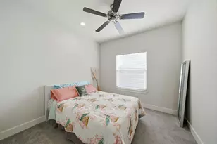 1902 Hollister Spruce Ln, Houston, TX 77080 - Photo 3