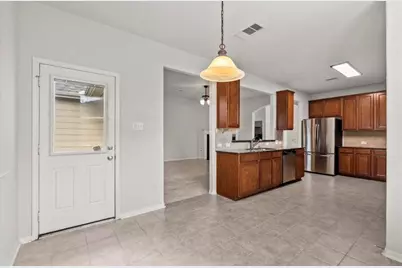 621 Rocky Hollow Lane, League City, TX 77573 - Photo 11