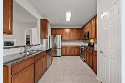621 Rocky Hollow Lane, League City, TX 77573 - Photo 13