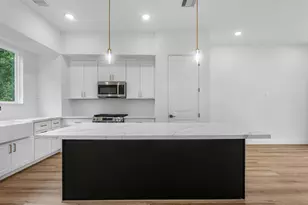4804 Elysian St, Houston, TX 77009 - Photo 7