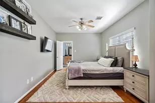 1109 W 15th 1/2 St, Houston, TX 77008 - Photo 25