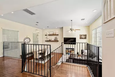1109 W 15th 1/2 Street #K, Houston, TX 77008 - Photo 11