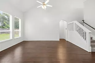 219 Myrtle Dr, Baytown, TX 77520 - Photo 23