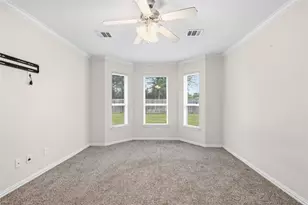 219 Myrtle Dr, Baytown, TX 77520 - Photo 27