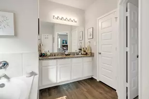 8426 Moonlight Bay Cir, Baytown, TX 77523 - Photo 25