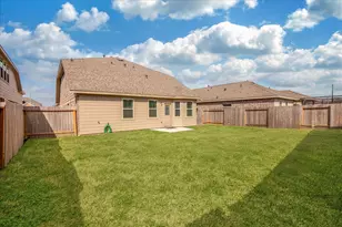 8426 Moonlight Bay Cir, Baytown, TX 77523 - Photo 39