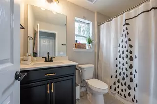 3416 Ovids Orchard Dr, Houston, TX 77025 - Photo 25