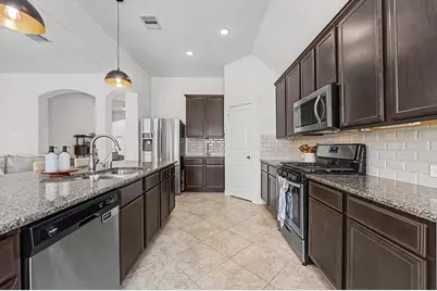 1504 Nacogdoches Valley Drive, League City, TX 77573 - Photo 11