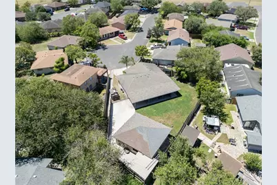 1126 Green Willow Drive, Corpus Christi, TX 78405 - Photo 11