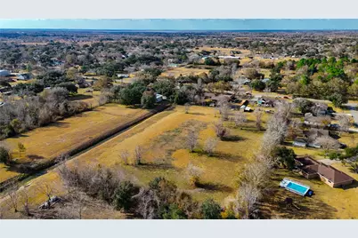 2465 Ryan Drive, Alvin, TX 77511 - Photo 43