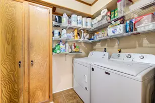 2465 Ryan Dr, Alvin, TX 77511 - Photo 17