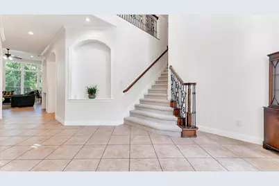 3 N Fair Manor Circle, The Woodlands, TX 77382 - Photo 5