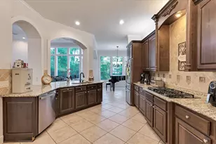 3 N Fair Manor Cir, The Woodlands, TX 77382 - Photo 15
