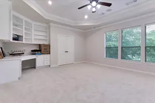 3 N Fair Manor Cir, The Woodlands, TX 77382 - Photo 17