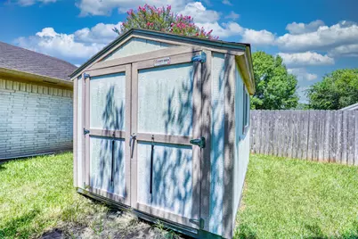607 Rosewood Drive, Victoria, TX 77901 - Photo 25