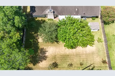 607 Rosewood Drive, Victoria, TX 77901 - Photo 47