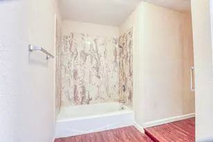 607 Rosewood Dr, Victoria, TX 77901 - Photo 35