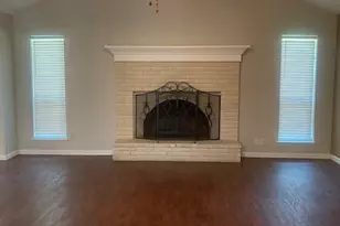 607 Rosewood Dr, Victoria, TX 77901 - Photo 9
