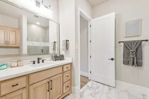 208 N Opulent Dr, Montgomery, TX 77316 - Photo 33