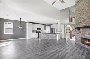 8214 Mandalay Bay Dr, Baytown, TX 77523 - Photo 7