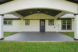 614 Leicester Ln, Houston, TX 77034 - Photo 23