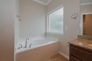 15 Wenoah Pl, The Woodlands, TX 77389 - Photo 31