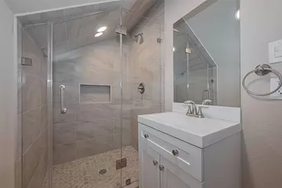 15 Wenoah Place, The Woodlands, TX 77389 - Photo 21