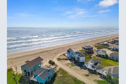 17812 Vera Cruz Boulevard, Galveston, TX 77554 - Photo 17