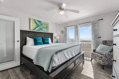 17812 Vera Cruz Boulevard, Galveston, TX 77554 - Photo 9