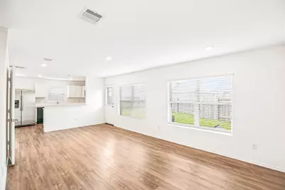 184 Kelly Street, Angleton, TX 77515 - Photo 5