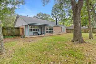 1207 Yorkshire Dr, Friendswood, TX 77546 - Photo 29