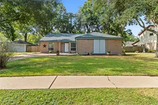 1207 Yorkshire Dr, Friendswood, TX 77546 - Photo 31