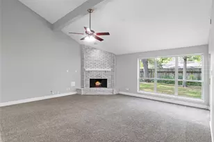 1207 Yorkshire Dr, Friendswood, TX 77546 - Photo 5