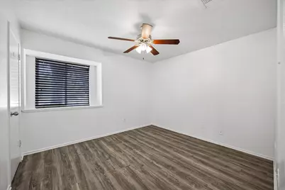 7503 Winkle Wood Lane, Houston, TX 77086 - Photo 7