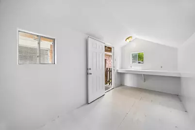 7503 Winkle Wood Lane, Houston, TX 77086 - Photo 9