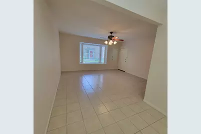 5208 Arboles Drive #A2, Houston, TX 77035 - Photo 5