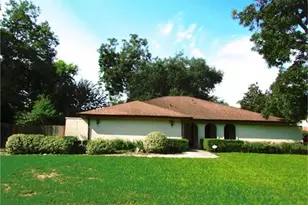 2212 S Belmont Dr, Richmond, TX 77469 - Photo 1