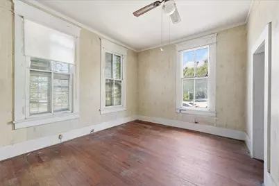 1702 Rosenberg Street, Galveston, TX 77550 - Photo 3