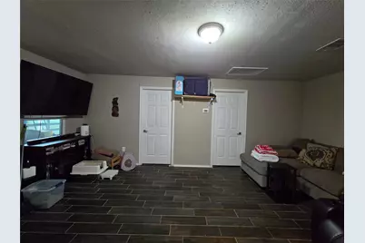 401 Dunnam Avenue, Cleveland, TX 77327 - Photo 19