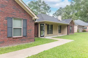 106 Hickory Ln, Village Mills, TX 77663 - Photo 5