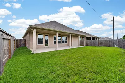 12818 Mossy Knoll Drive, Houston, TX 77044 - Photo 33
