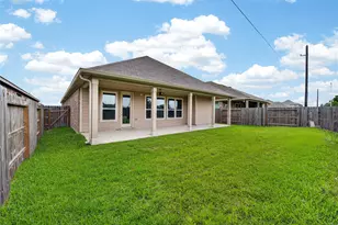 12818 Mossy Knl Dr, Houston, TX 77044 - Photo 33