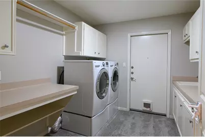 58 S Plum Crest Circle, The Woodlands, TX 77382 - Photo 31