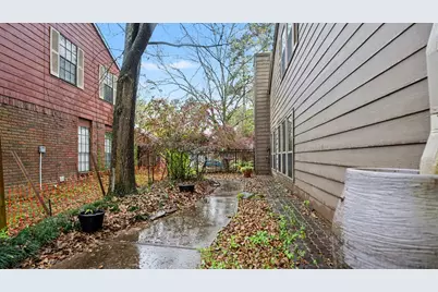 5322 Creek Shadows Drive, Houston, TX 77339 - Photo 29