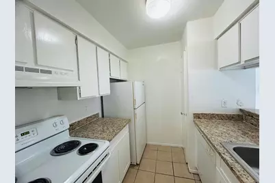 9201 Clarewood Drive #284, Houston, TX 77036 - Photo 5