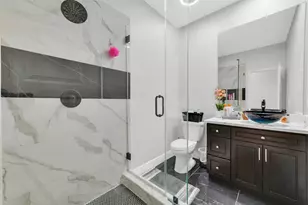 5414 Huepers St, Alvin, TX 77511 - Photo 25