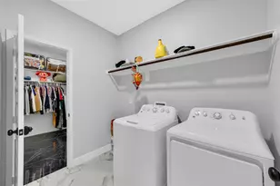 5414 Huepers St, Alvin, TX 77511 - Photo 21